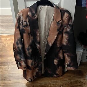 Stylish Tie-Dye Blazer